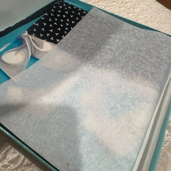 Tiffany Silk Scarf - Picture 6 of 6